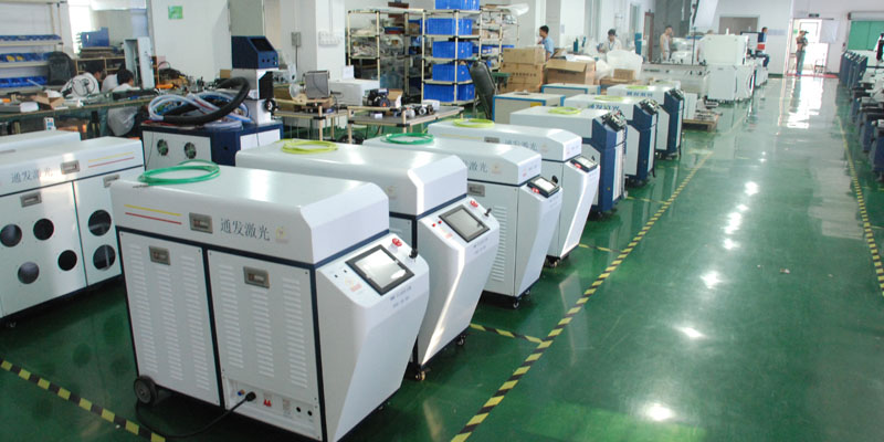通發激光TFL-80PF<a href='http://www.pk040.com/product/2.htm' class='text_a'>光纖<a href='http://www.pk040.com' class='text_a'>激光焊接機</a></a>